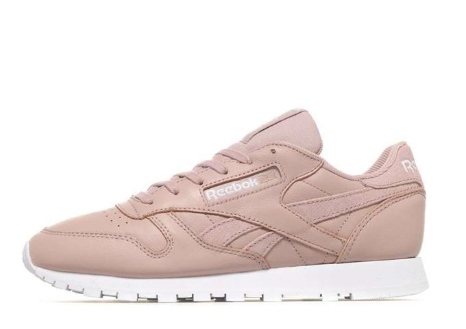 Reebok Classic Leather - Placed Upon Textured Rubber Sole