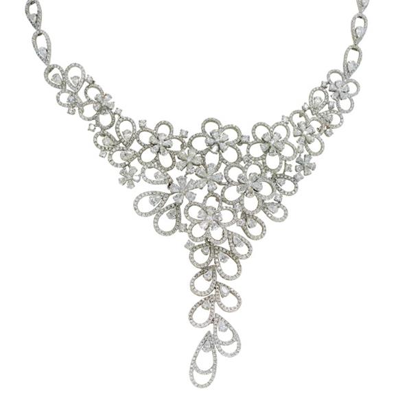 Necklace - 18k White Gold Diamond