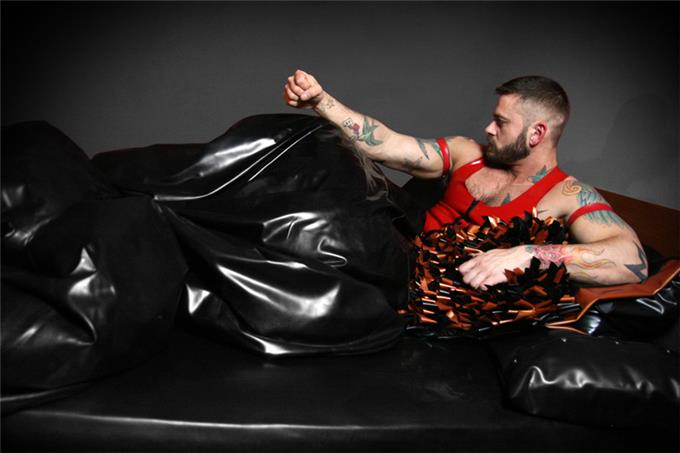 Latex Rubber Bed Linen
