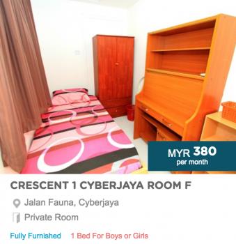 Cyberia Crescent - Big Enough Fit