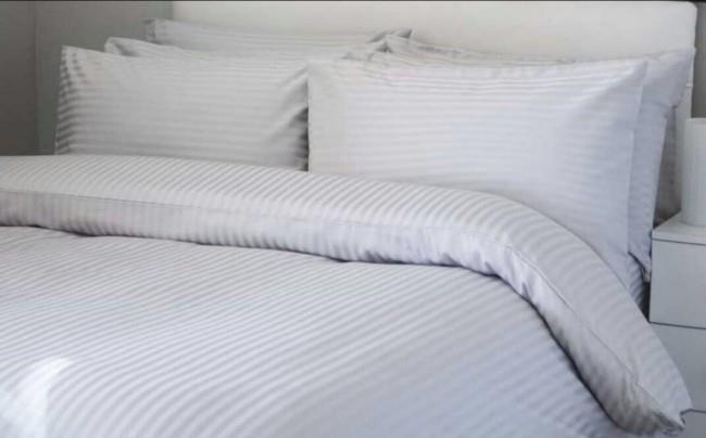 Bilik Tidur - Set Cadar Hotel White Stripe