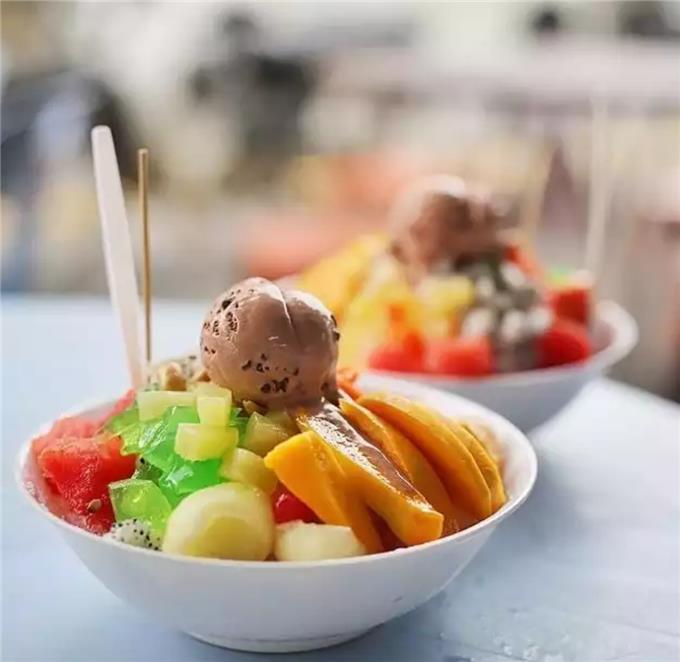 Cheap Ipoh Food - Mixed Fruit Shaved Ice