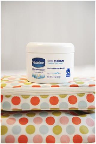 Formula Now - Vaseline Deep Moisture Jelly Cream
