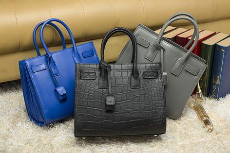 Leather Tote Bags Consist Zipper - Free Delivery Peninsular Malaysia