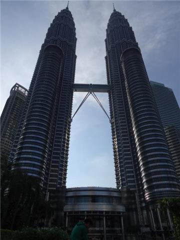 Petronas Towers - Limited Time