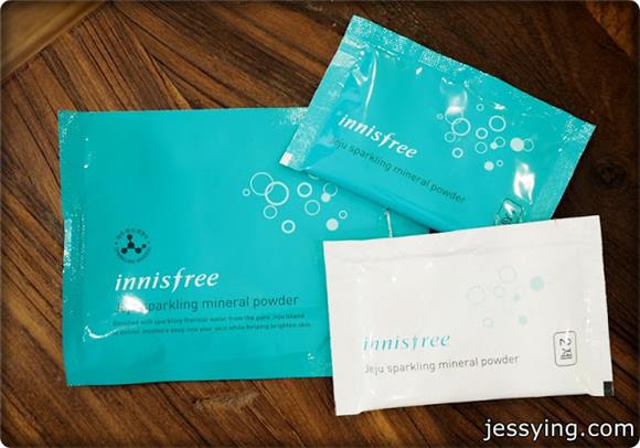 With Jeju Sparkling Mineral Water - Innisfree Jeju Sparkling Mineral