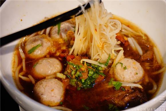 Greyhound Cafe Noodle With Braised