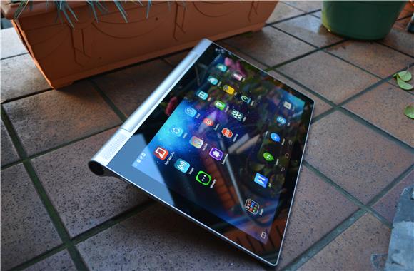 Yoga Tablet 2 - Hours Battery Life