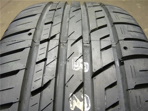 Requiring No - Falken Azenis Pt722 Tyre