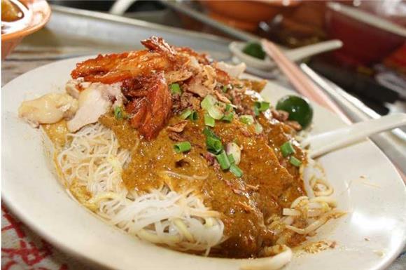 The Dry Version - Dry Curry Mee